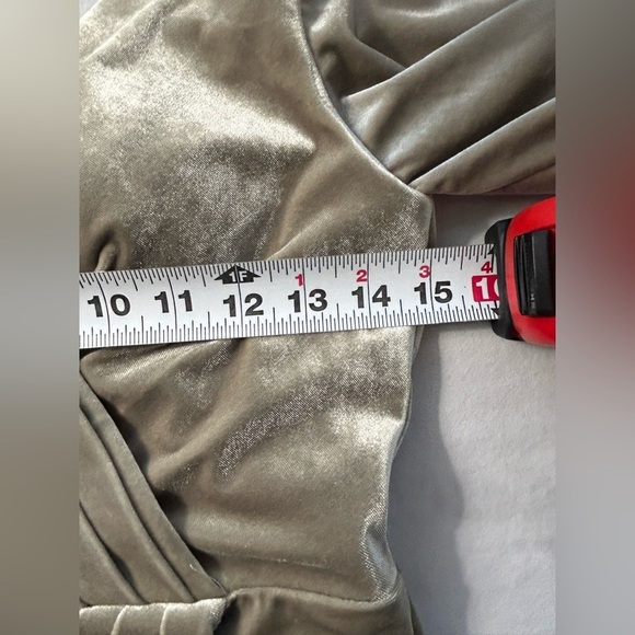 Revelry Vera Velvet Sage Green Bridesmaid Maxi Wrap Dress Women’s Size 4 - Picture 10 of 16